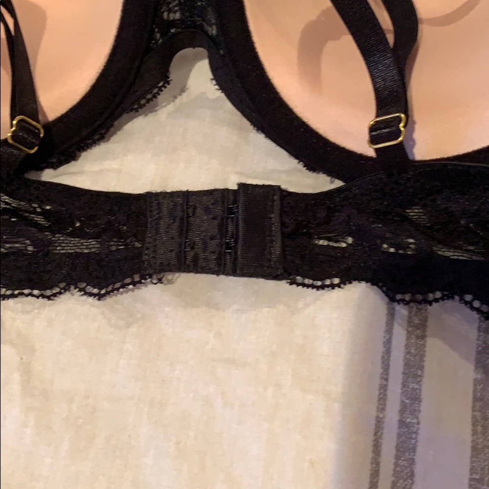 Bra - Picture 2 of 3